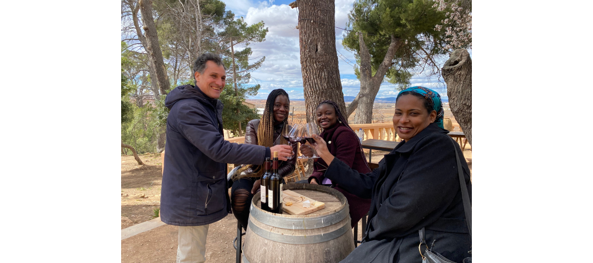 Tour de bodegas en Valencia: historias que no aparecen en las guías